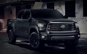 Toyota Tundra Nightshade CrewMax 2020 года